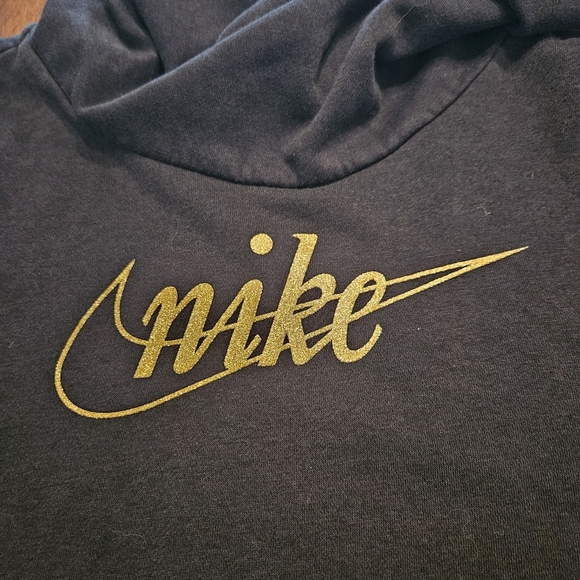 Nike Turtleneck Pullover Hoodie Black with Gold Logo Size Medium - Picture 2 of 6